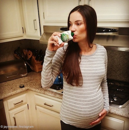 Jay Mewes' pregnant wife