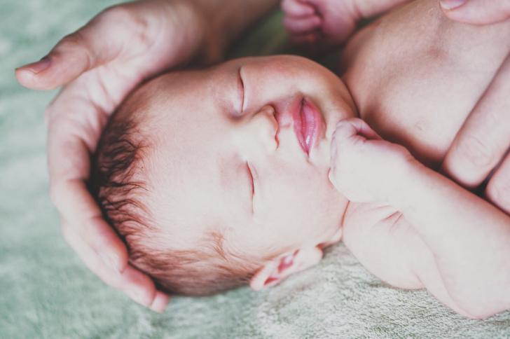 SIDS-newborn-baby