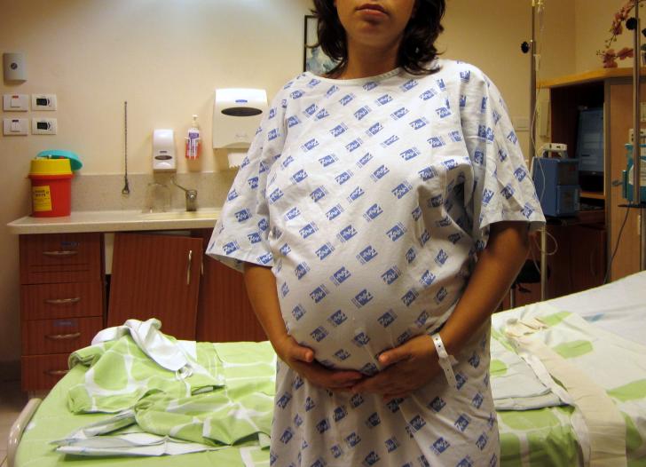 labor-pregnant-delivery-second-stage