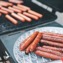 Think-twice-about-hot-dogs-during-pregnancy